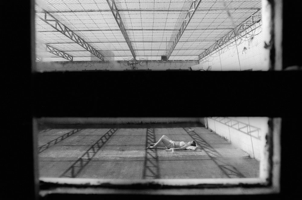 Fig. 1 : Jane Evelyn Atwood, Too Much Time: Women in Prison, 1989-1998