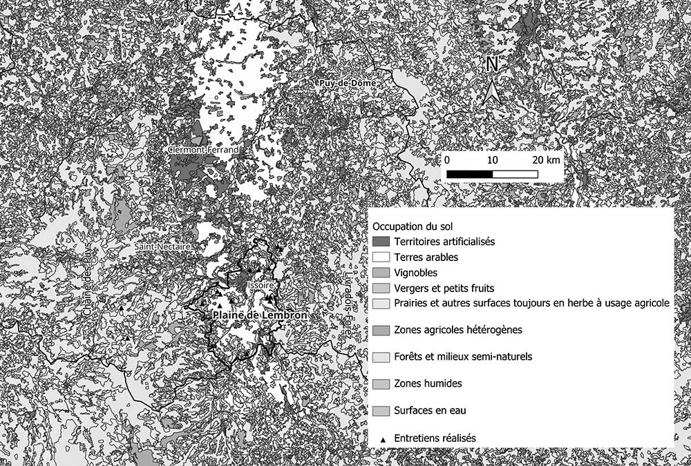 Figure 3 : Occupation du sol dans la plaine du Lembron et ses bordures, et localisations des exploitations enquêtées